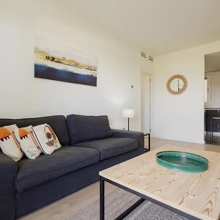 Contemporary 2 Bedroom In Nueva Andalucia Lägenhet Marbella