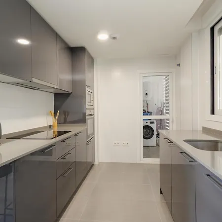 Contemporary 2 Bedroom In Nueva Andalucia * Marbella