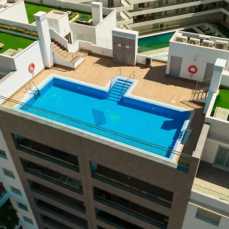 Contemporary 2 Bedroom In Nueva Andalucia Lägenhet